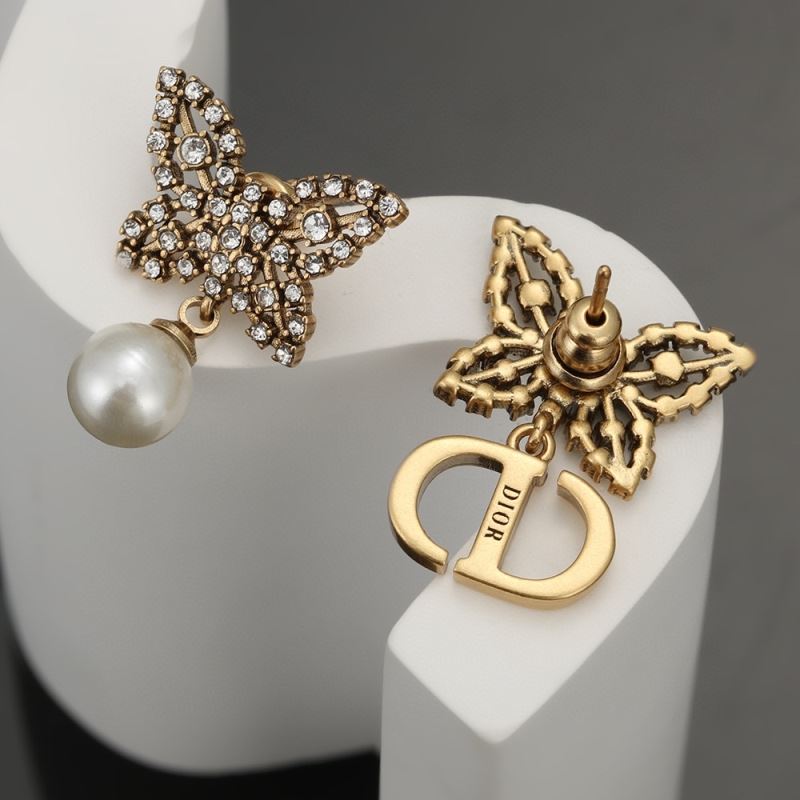 chr1st1an D10r earrings